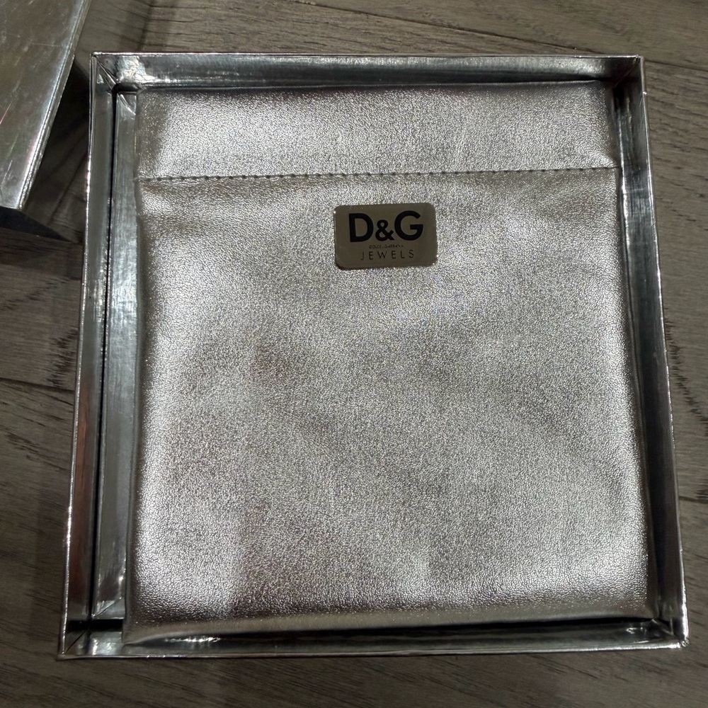 D&G Metallic Silver Jewelry Pouch